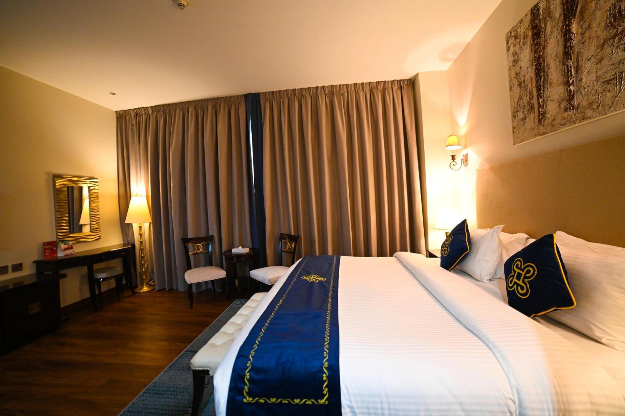 Seven Seas Hotel Дубай Экстерьер фото