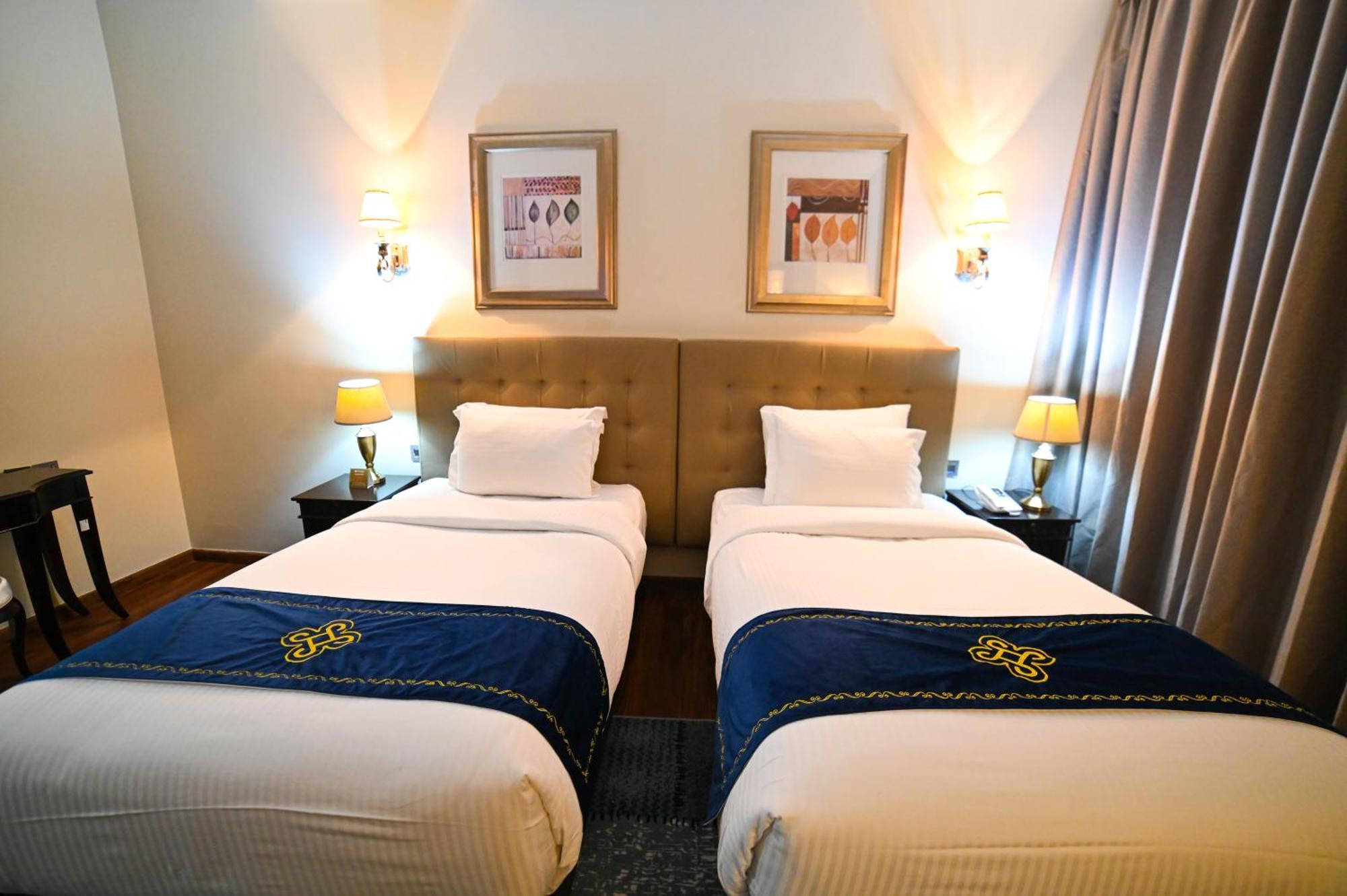 Seven Seas Hotel Дубай Экстерьер фото